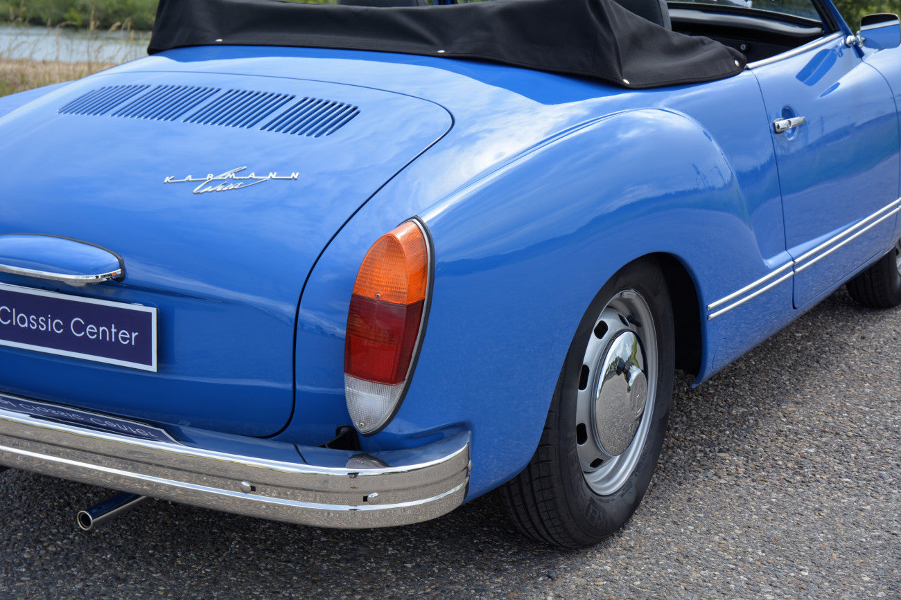 Volkswagen Karmann Ghia Cabriolet 1971 Body-Off Restored