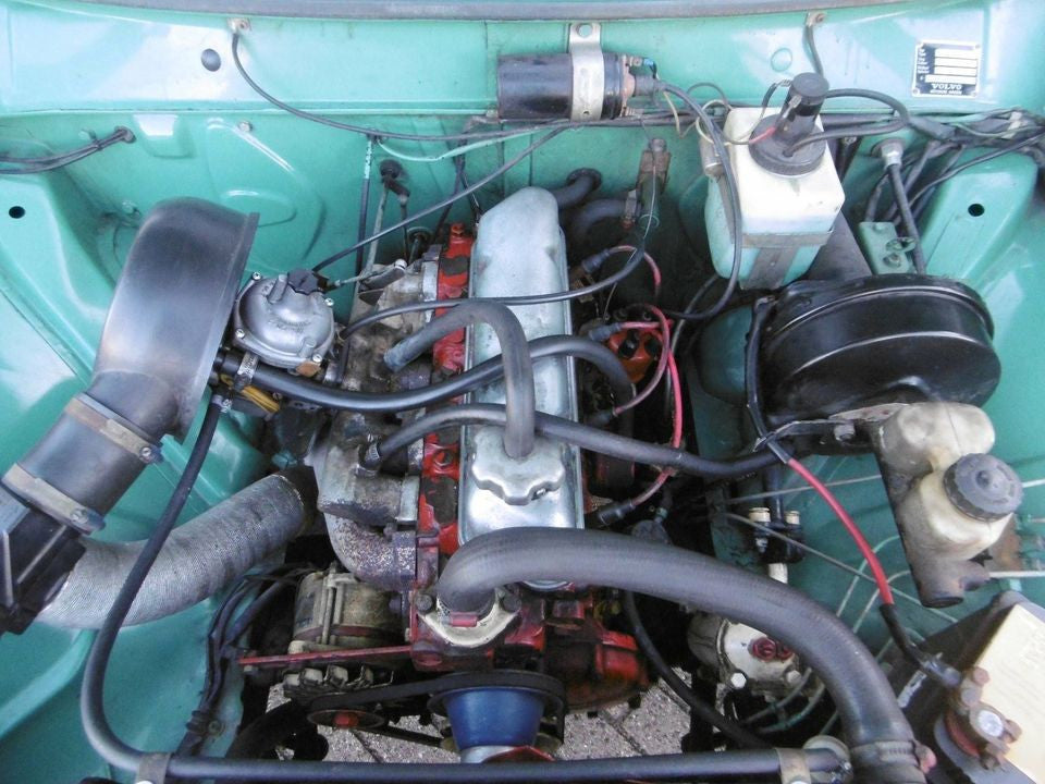 Volvo 144 De Luxe with Sunroof - super condition
