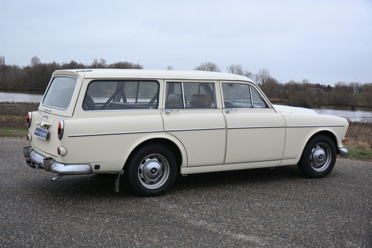 Volvo Amazon stationcar Overdrive 1966 restored