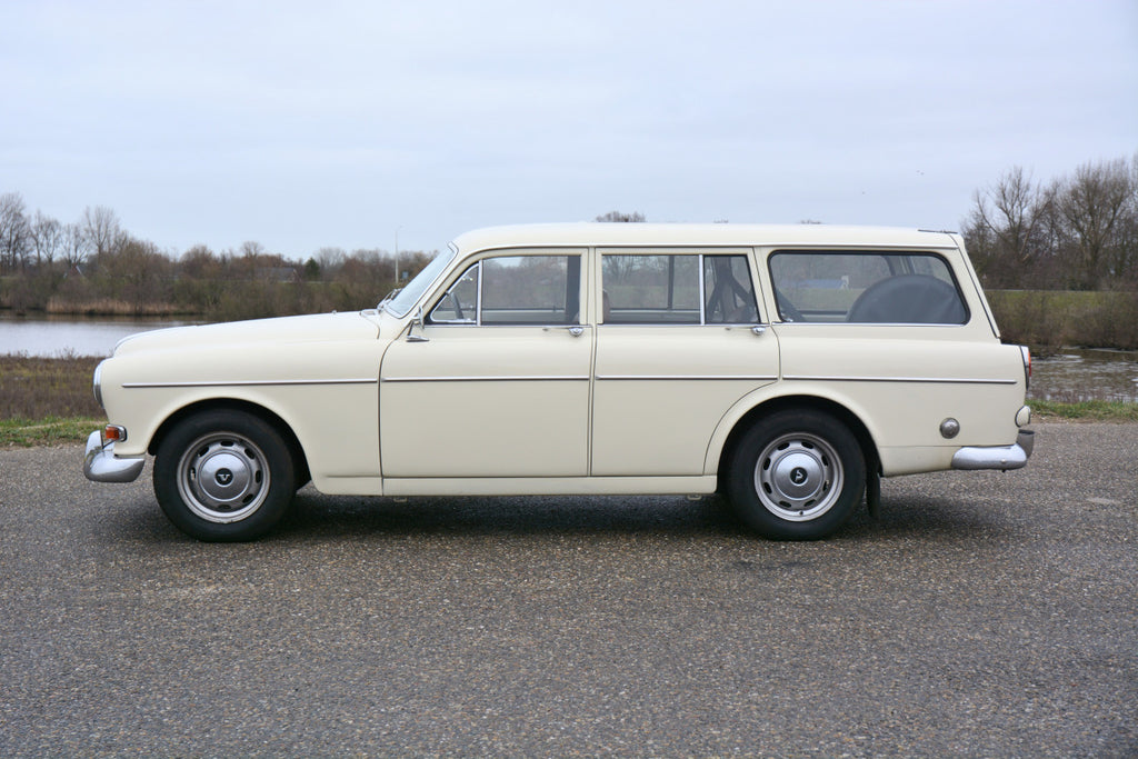 Volvo Amazon stationcar Overdrive 1966 restored