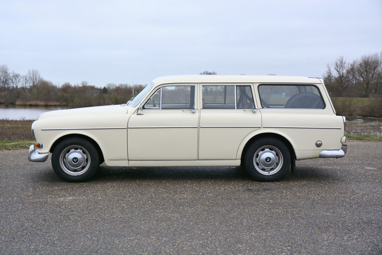 Volvo Amazon stationcar Overdrive 1966 restored
