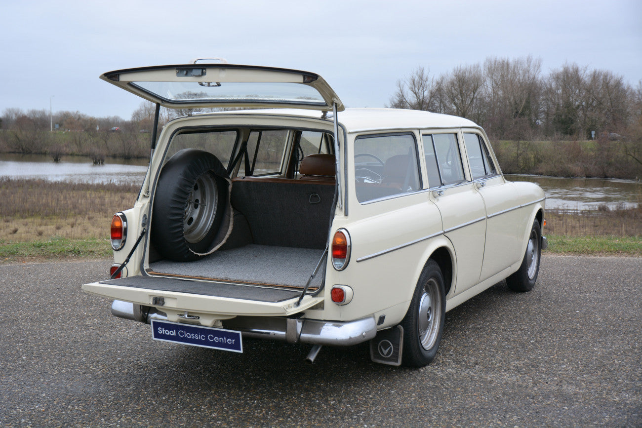 Volvo Amazon stationcar Overdrive 1966 restored