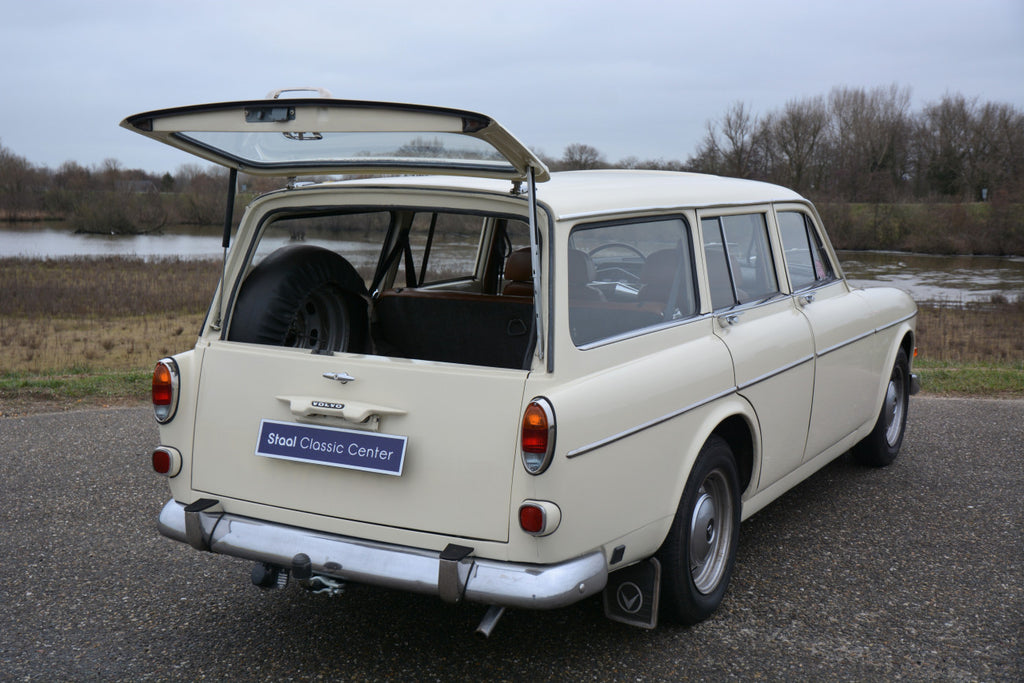Volvo Amazon stationcar Overdrive 1966 restored