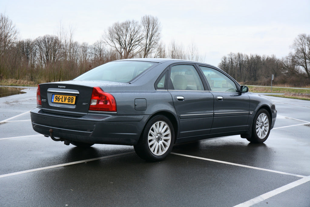 Volvo S80 2.5T Automatic 2003