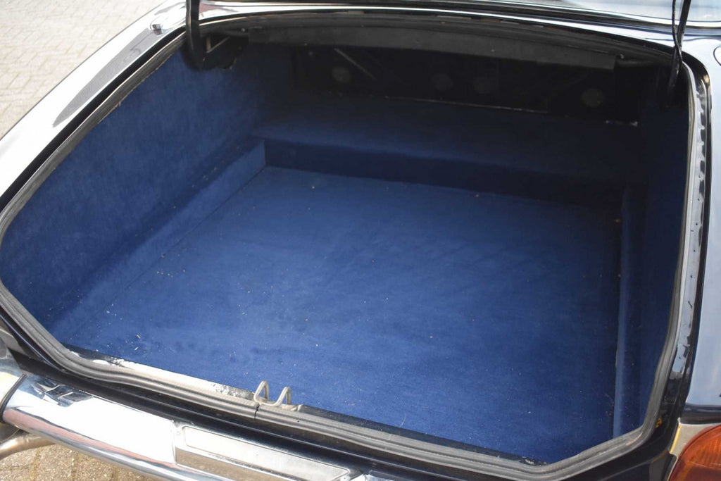 Jaguar XJ6 Series 1 Saloon 1972 4.2 ltr sunroof revised gearbox automatic
